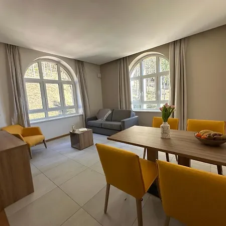Aparthotel Domaine De Haslach, The Originals Collection, De Tourisme Munster (Haut-Rhin)
