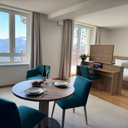 Aparthotel Domaine De Haslach, The Originals Collection, De Tourisme Munster (Haut-Rhin)