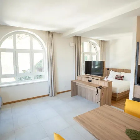 Aparthotel Domaine De Haslach, The Originals Collection, De Tourisme Munster (Haut-Rhin)