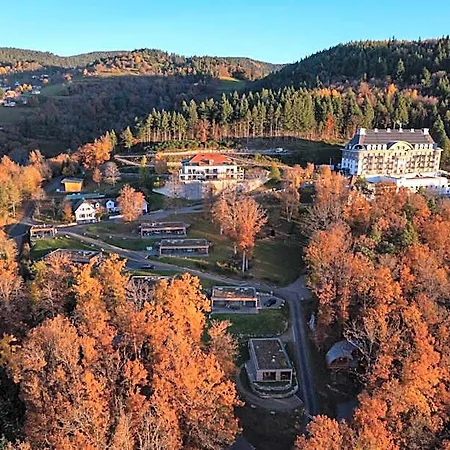 Lägenhetshotell Domaine De Haslach, The Originals Collection, De Tourisme 4*